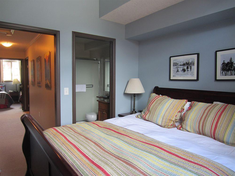Mystic Springs Chalets & Hot Pools Canmore Exterior foto